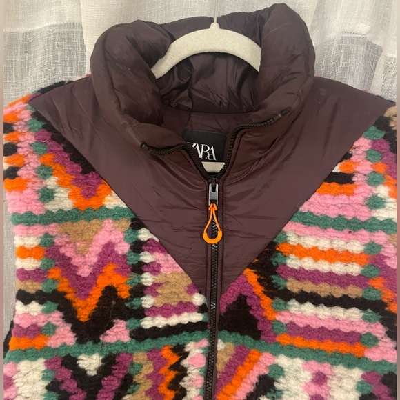 Rare Multicolored Sherpa Crochet Vest - Picture 8 of 11